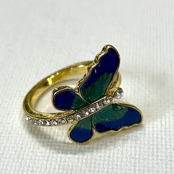 Butterfly Enamel Rhinestone Gold Ring - Picture 10 of 13